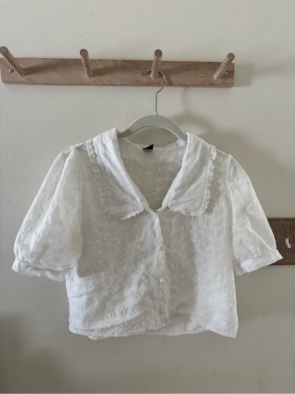 100% Cotton White Eyelet Blouse Peter Pan Collar Dainty White Top